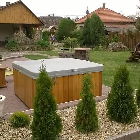 Vendégház Ipolypart