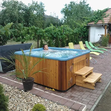 Vendégház Ipolypart